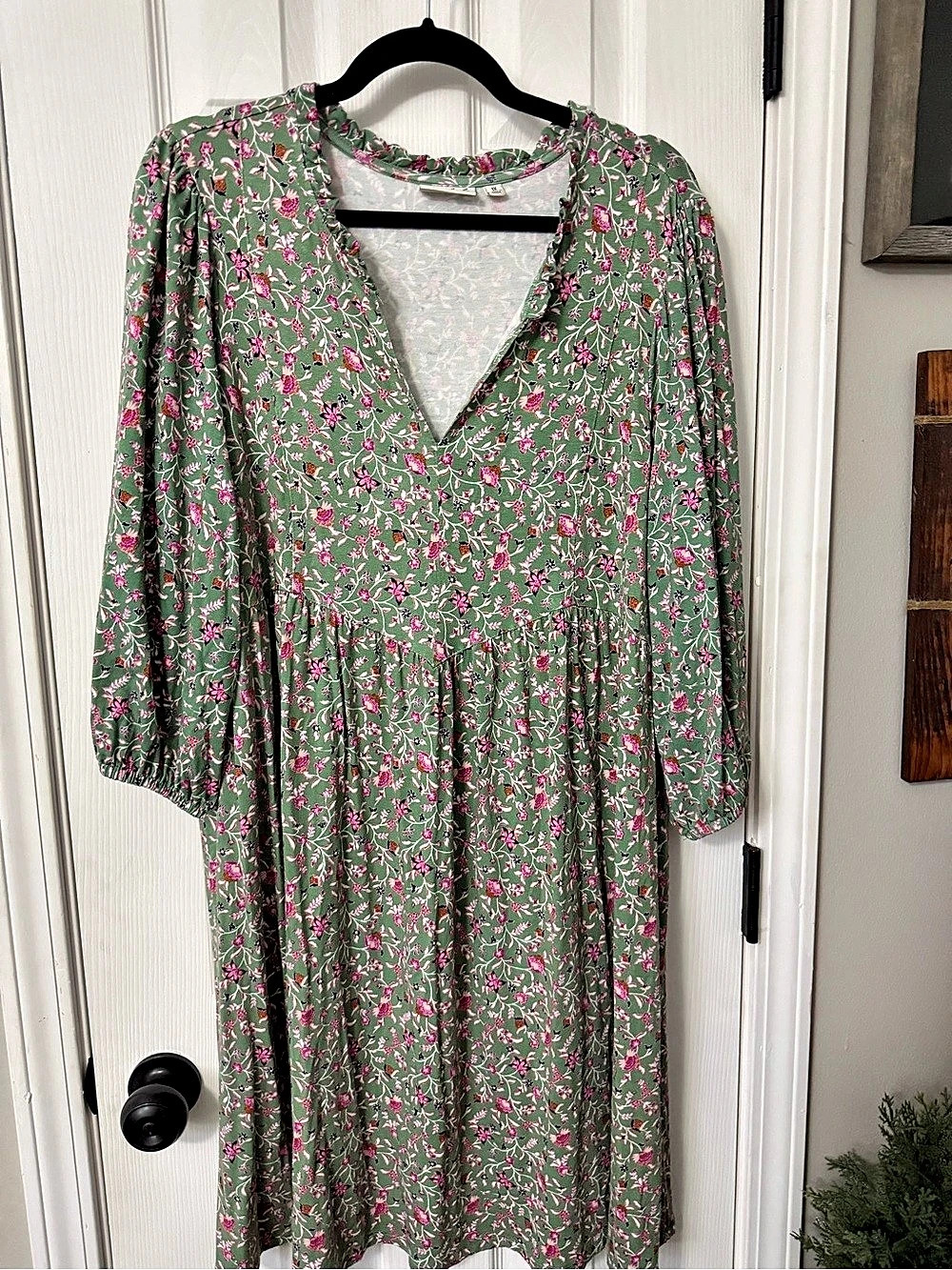 Wonderly Floral Midi Dress Green Pink Size 1XL Like New